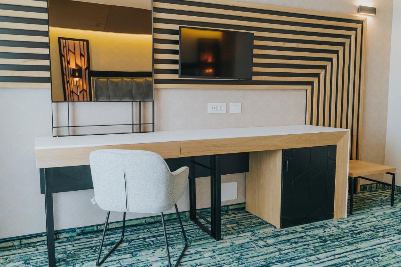 Hotel President Băile Felix Extérieur photo